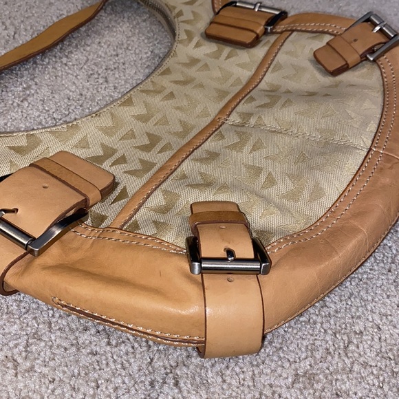 Michael Kors Vintage Tan Canvas & Leather Hobo Bag - Picture 6 of 12
